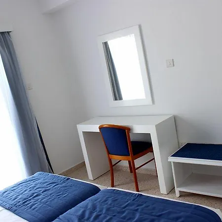 Apartahotel Flokkas 2*