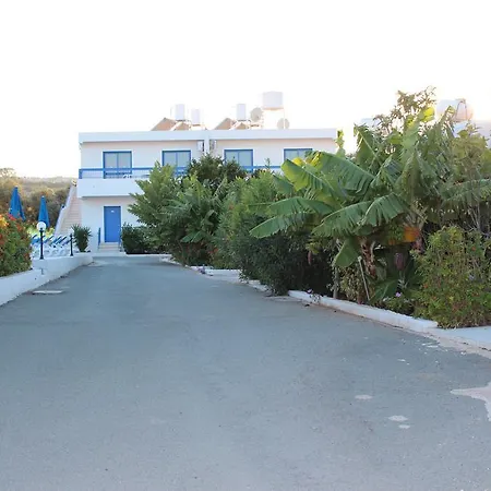 Flokkas Apartahotel