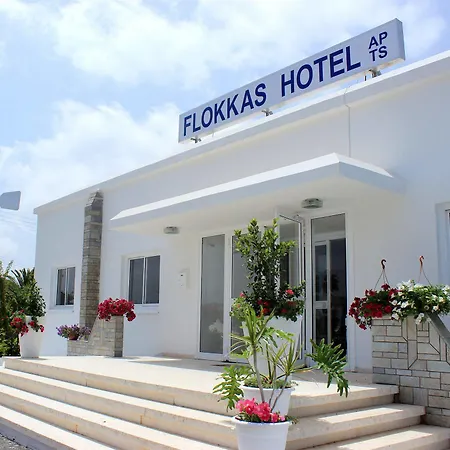 Flokkas Apartahotel