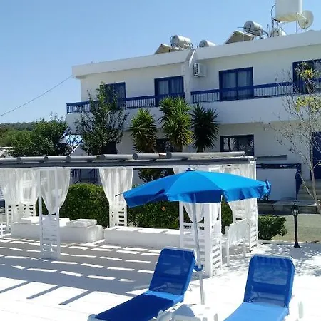 Flokkas Apartahotel Protaras